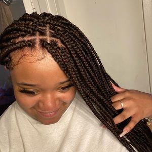 Meet your Posher, Dana